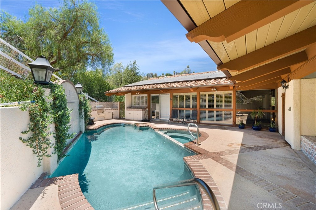 26 North Coolwater Road Bell Canyon, CA 91307 - Photo 32 of 37