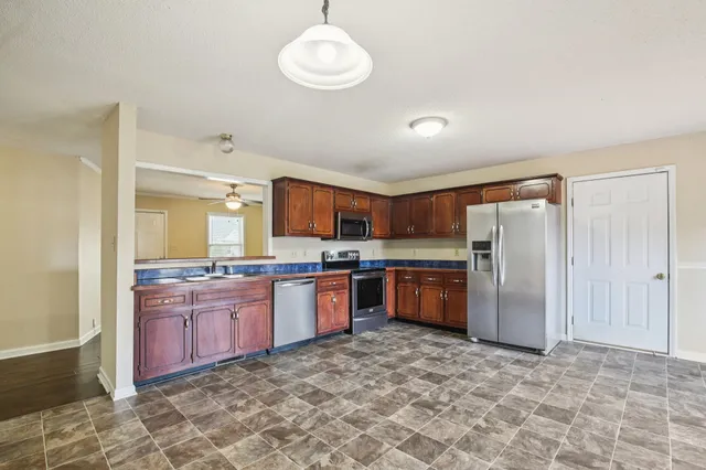 $1,400 | 283 Audrea Lane, Clarksville, TN 37042