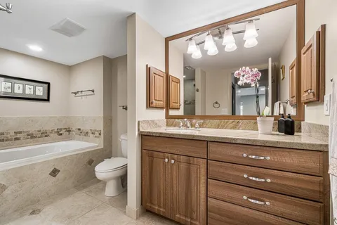 $79,900 | 22 Westgate Lane, Unit 22H, Boynton Beach, FL 33436