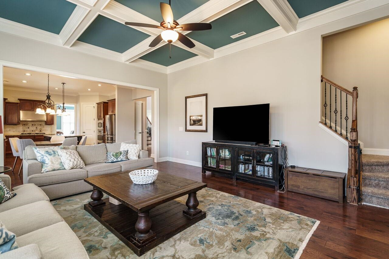 5004 Thanet Place Raleigh, NC 27612 - Photo 16 of 53 Family Room
