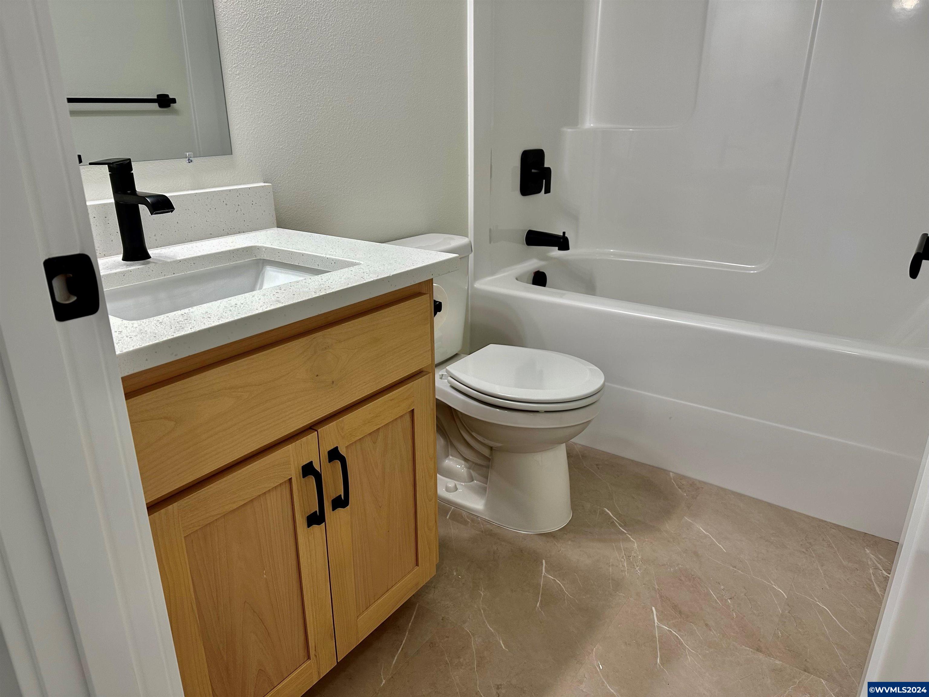 5603 Jeremy Vly Road Southeast Salem, OR 97306 - Photo 6 of 15
