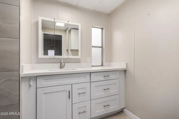$39,900 | 2650 West Union Hills Drive, Unit 350, Phoenix, AZ 85027
