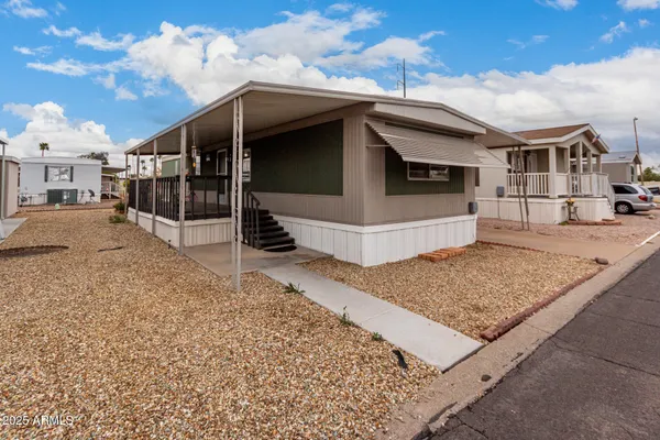 $39,900 | 2650 West Union Hills Drive, Unit 350, Phoenix, AZ 85027