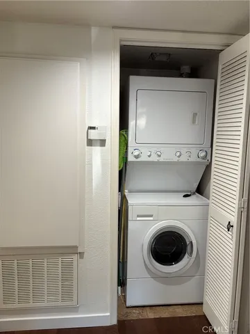 $364,000 | 2500 San Gabriel Way, Unit 107, Corona, CA 92882