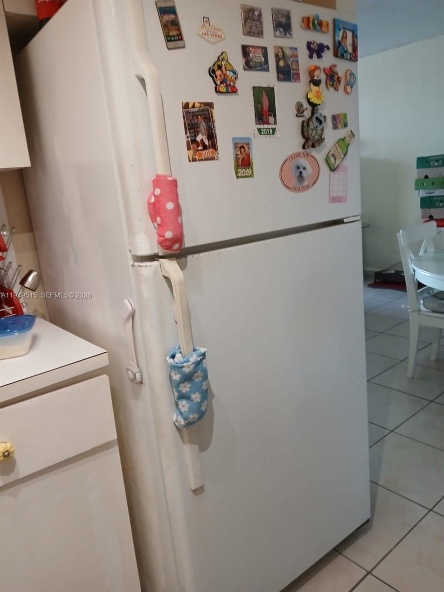 606 West 81st Street, Unit 402 Hialeah, FL 33014 - Photo 2 of 9