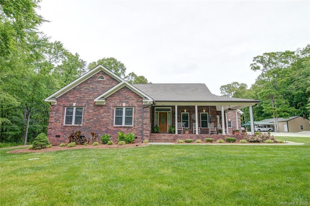 5830 Mingus Road Charlotte, NC 28216 - Photo 2 of 45 Gallery Image 2