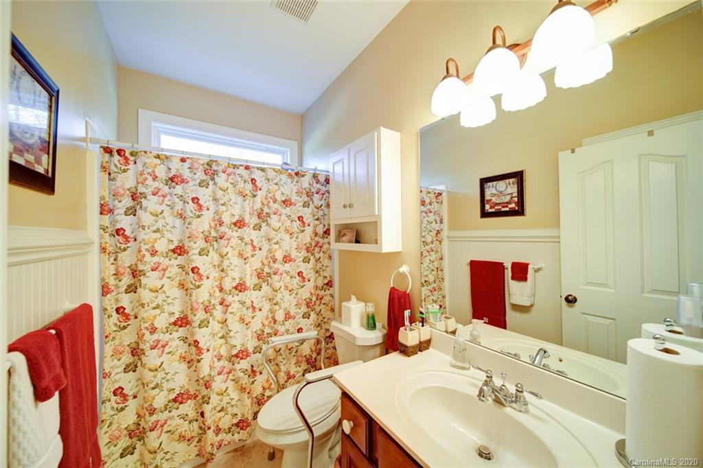 5830 Mingus Road Charlotte, NC 28216 - Photo 27 of 45 Gallery Image 27