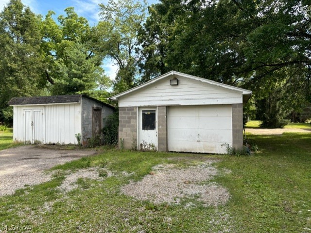 8526 Fosdick Road Cleveland, OH 44125 - Photo 19 of 25 outbuildings 1 & 2