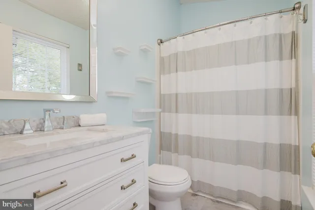 $425,000 | 6118 Starburn Path, Columbia, MD 21045