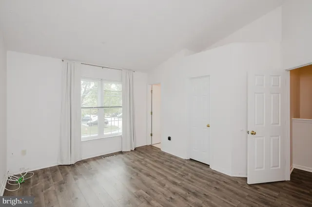 $425,000 | 6118 Starburn Path, Columbia, MD 21045