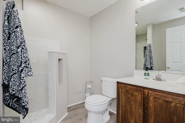 $425,000 | 6118 Starburn Path, Columbia, MD 21045