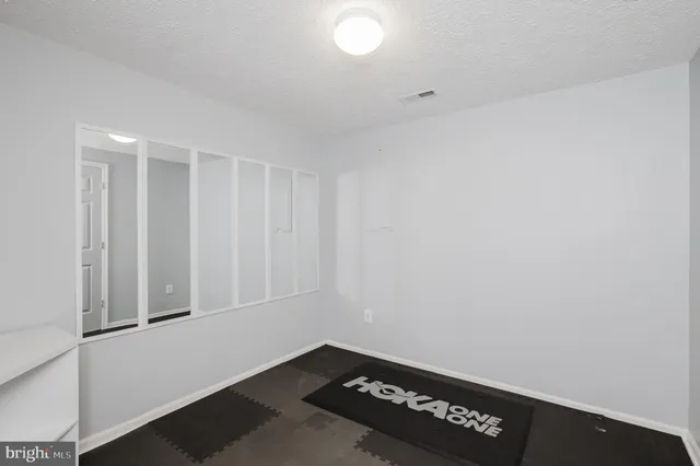 $425,000 | 6118 Starburn Path, Columbia, MD 21045