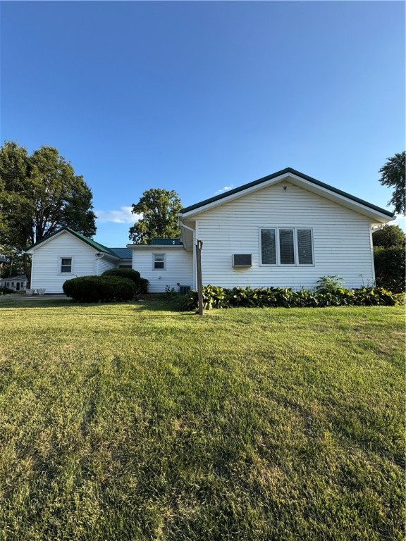 301 West Street Georgetown, IL 61846 - Photo 9 of 34