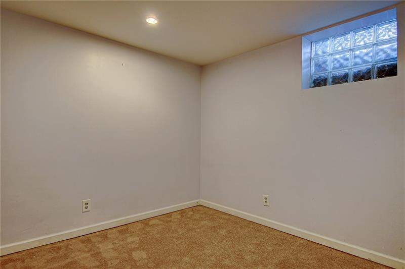 2346 Haymaker Road Monroeville, PA 15146 - Photo 10 of 19 Gallery Image 10
