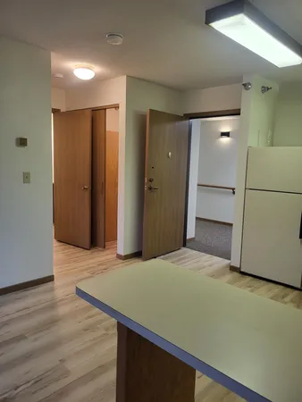 $1,000 | 609 Main Street South, Unit 3, Renville, MN 56284