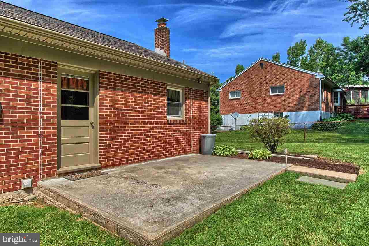 2185 Fineview Road York, PA 17406 - Photo 22 of 25 Gallery Image 22