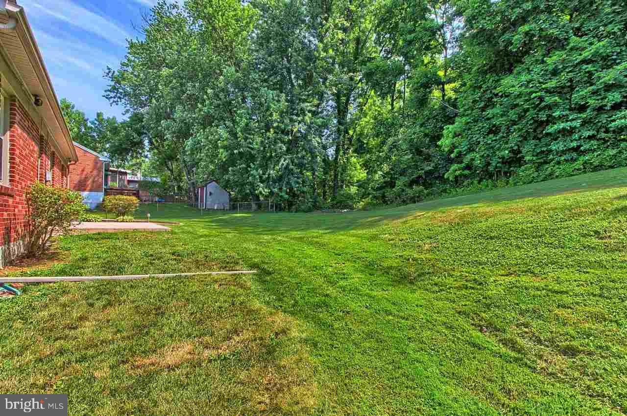 2185 Fineview Road York, PA 17406 - Photo 24 of 25 Gallery Image 24
