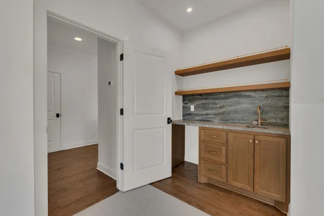 $1,074,900 | 7106 Denton Drive, Bell Buckle, TN 37020