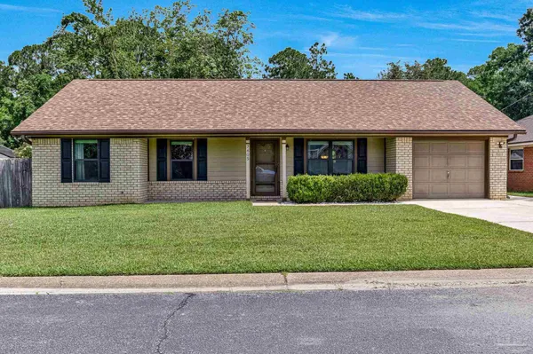 $275,000 | 7605 Old Hickory Drive, Pensacola, FL 32507
