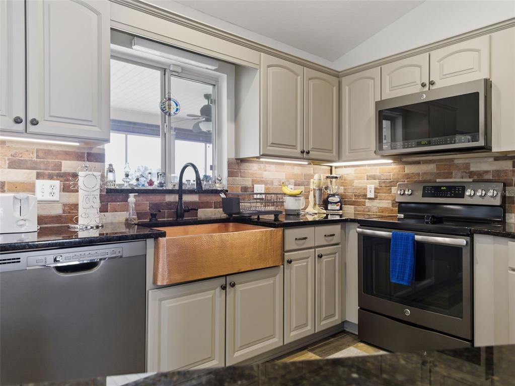 2445 Northwest 53rd Avenue Road Ocala, FL 34482 - Photo 19 of 46