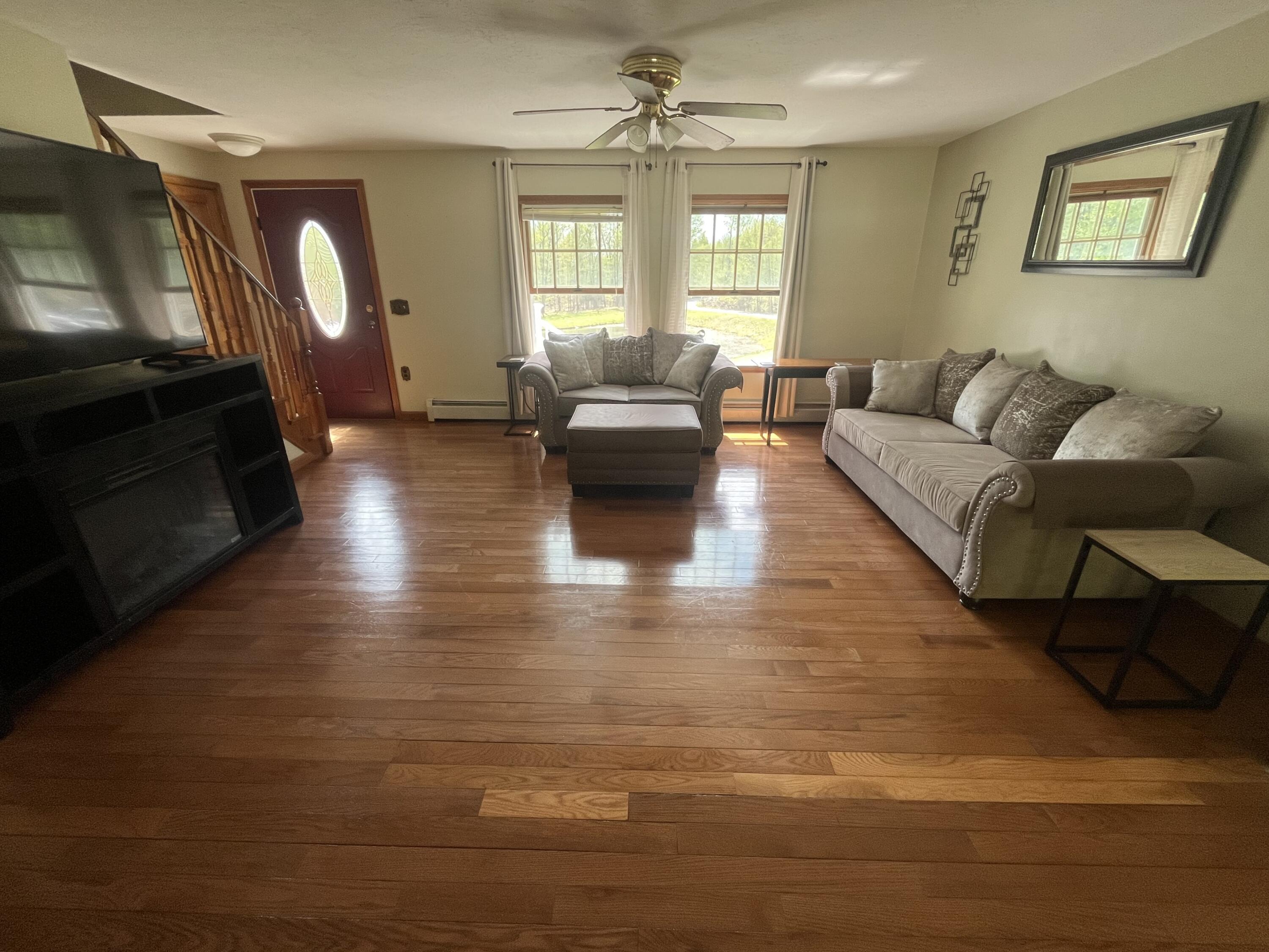 1300 China Road Winslow, ME 04901 - Photo 9 of 33 Living room