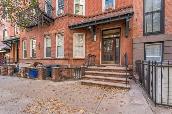 $2,600 | 318 Hudson Street, Unit B, Hoboken, NJ 07030
