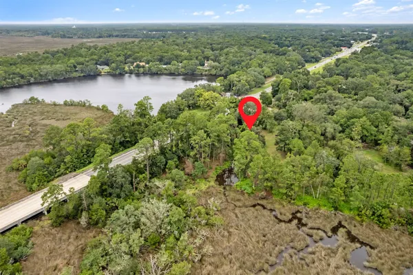 $300,000 | 850304 Highway 17, Yulee, FL 32097