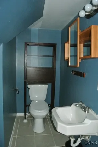 $539,900 | 162-64 Redfield Place, Unit 64, Syracuse, NY 13210