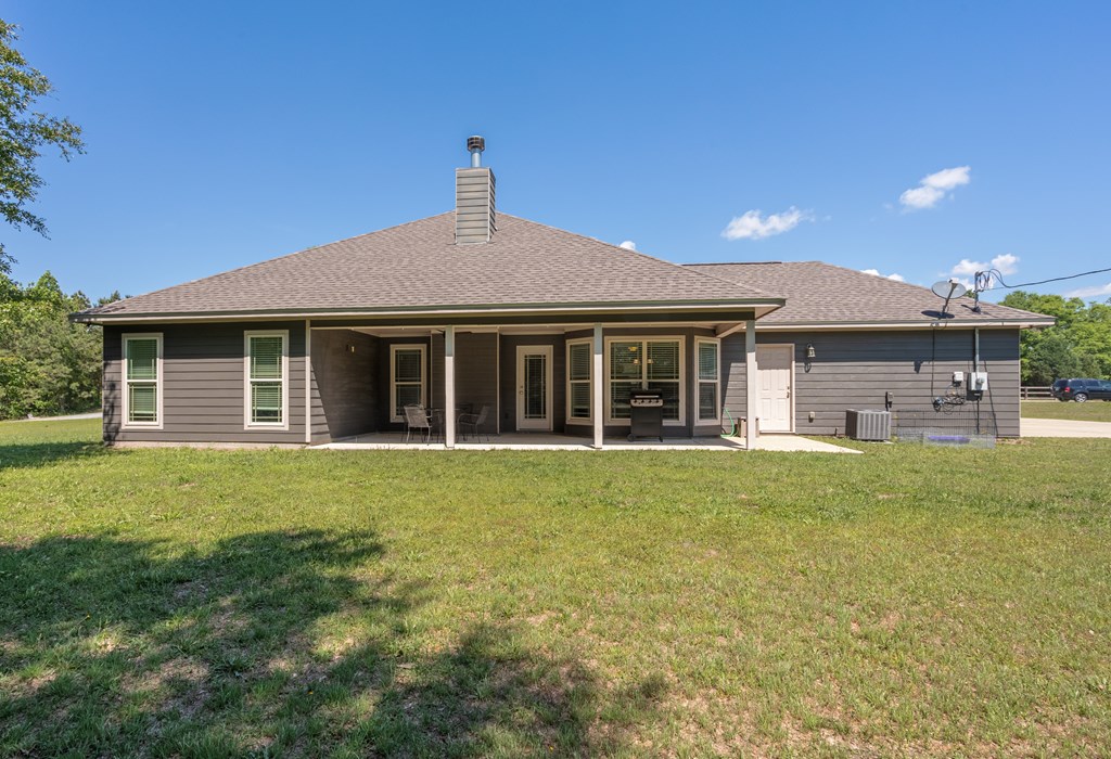 6 Sanders Road Phenix City, AL 36869 - Photo 4 of 23