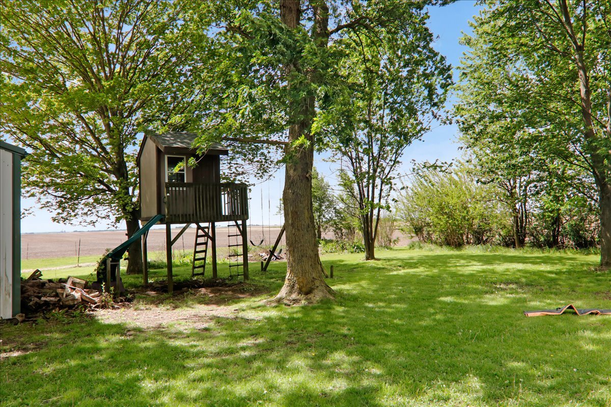 33329 Olympia Road Armington, IL 61721 - Photo 17 of 19