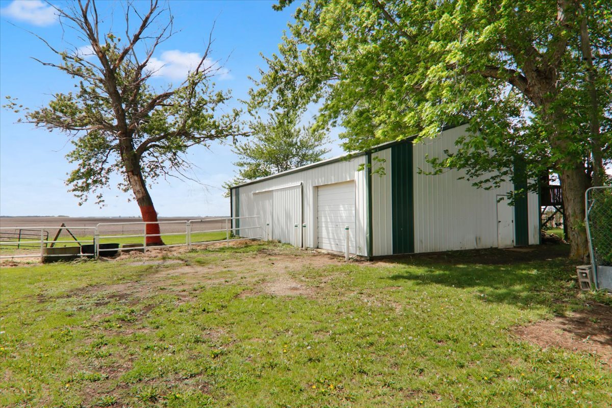 33329 Olympia Road Armington, IL 61721 - Photo 18 of 19