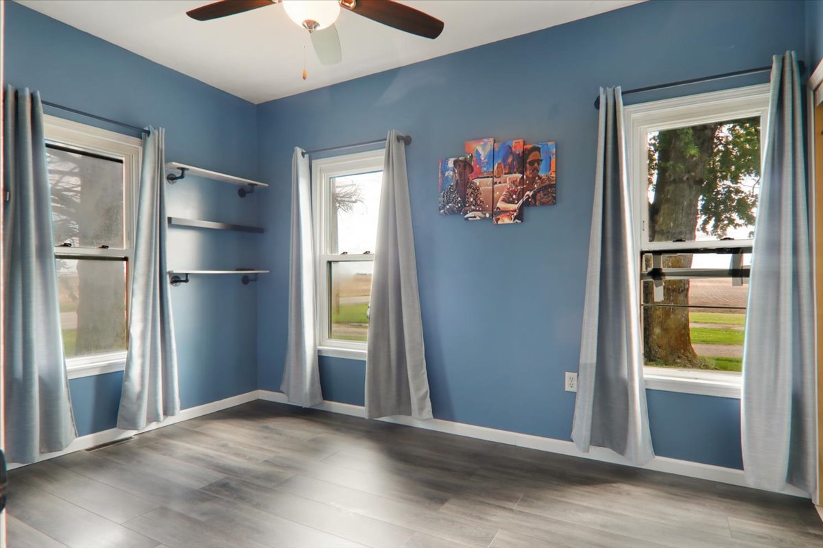 33329 Olympia Road Armington, IL 61721 - Photo 4 of 19