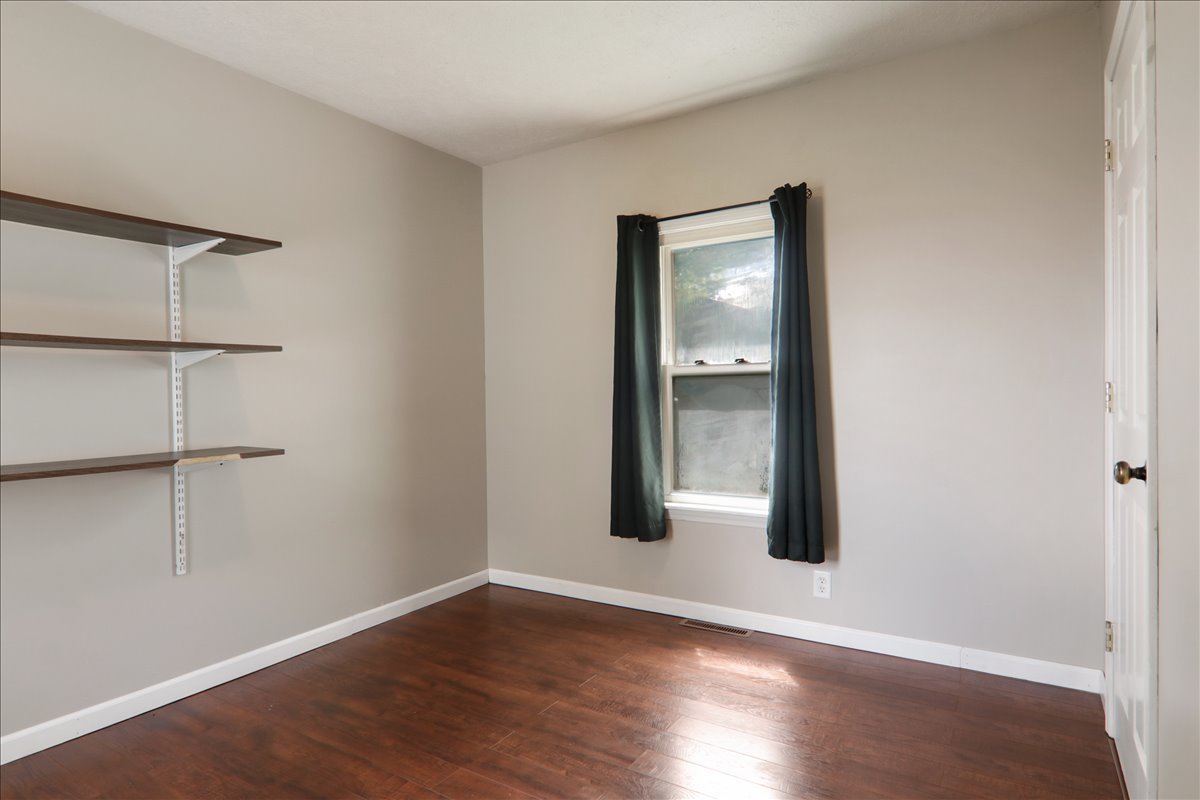 33329 Olympia Road Armington, IL 61721 - Photo 10 of 19