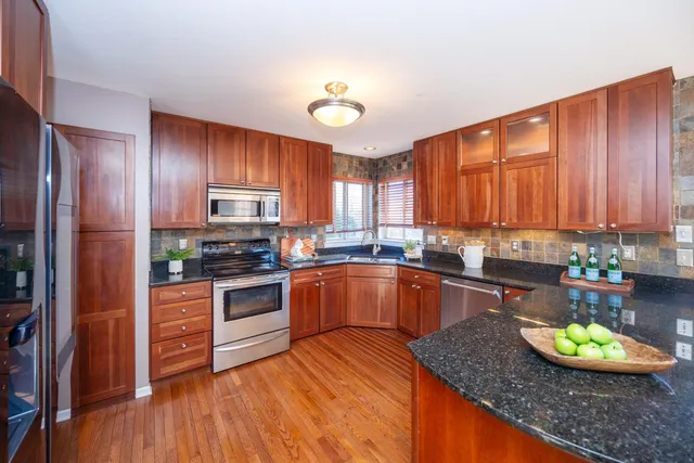 $650,000 | 3928 Steamboat Court, Ann Arbor, MI 48108