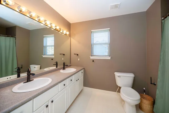 $650,000 | 3928 Steamboat Court, Ann Arbor, MI 48108