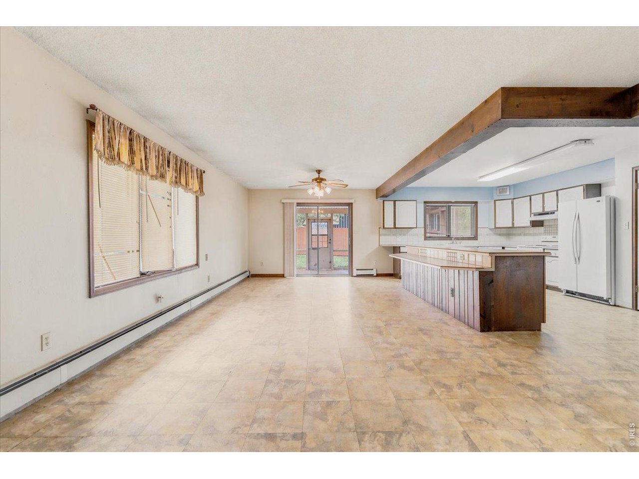 826 Valley View Road Fort Collins, CO 80524 - Photo 10 of 47 Large kitchen and dining area