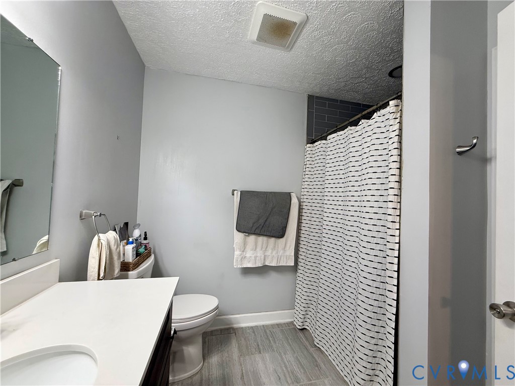 327 Gilbert Lane Kilmarnock, VA 22482 - Photo 20 of 38