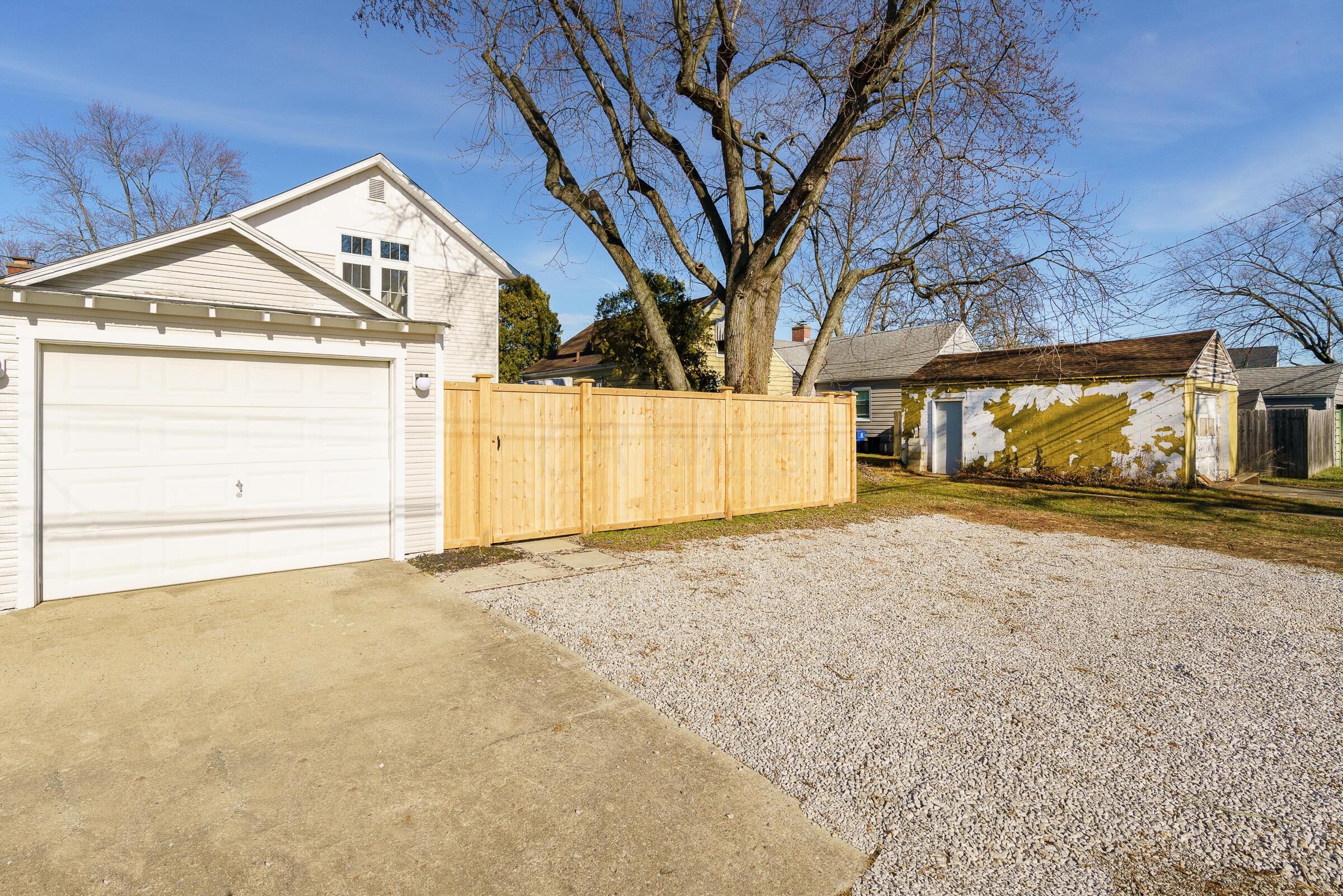 541 Crestview Road Columbus, OH 43202 - Photo 34 of 37 541 Crestview rd-4