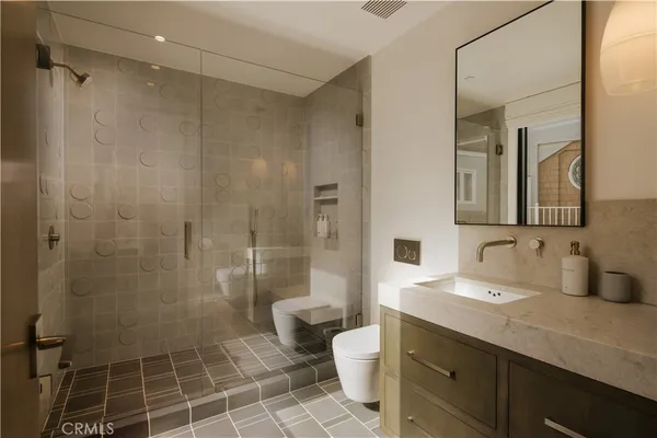 $100,000 | 212 Hazel Drive, Corona del Mar, CA 92625