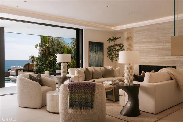 $100,000 | 212 Hazel Drive, Corona del Mar, CA 92625