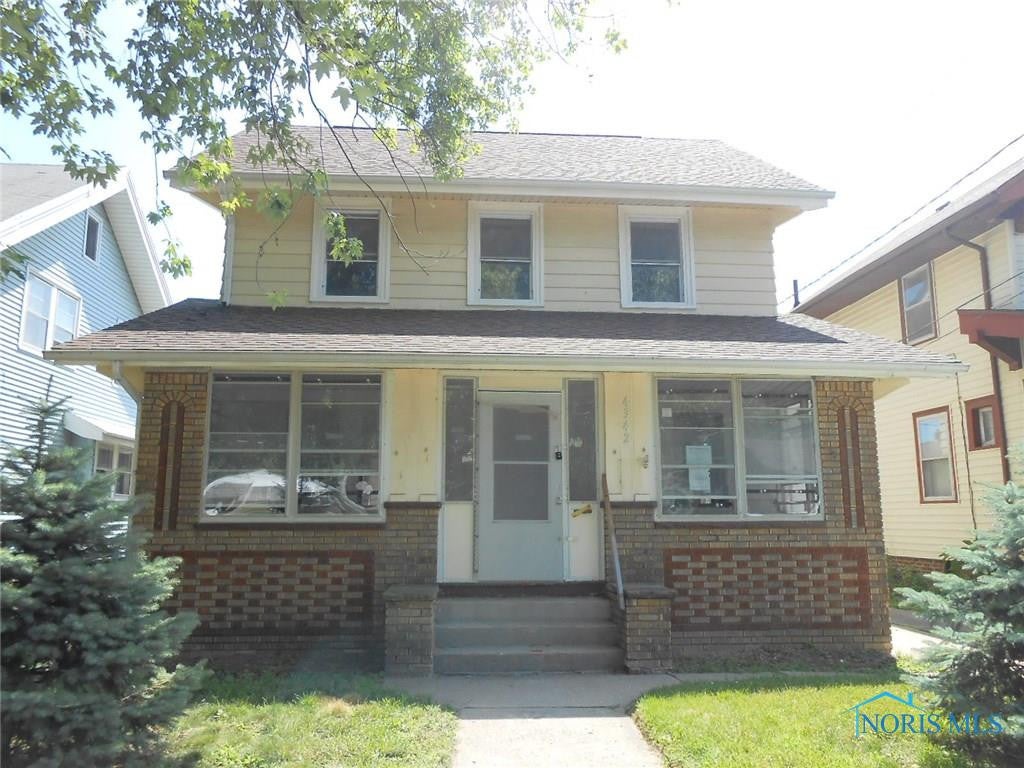 4342 Jackman Road Toledo, OH 43612 - Photo 1 of 28 Gallery Image 1