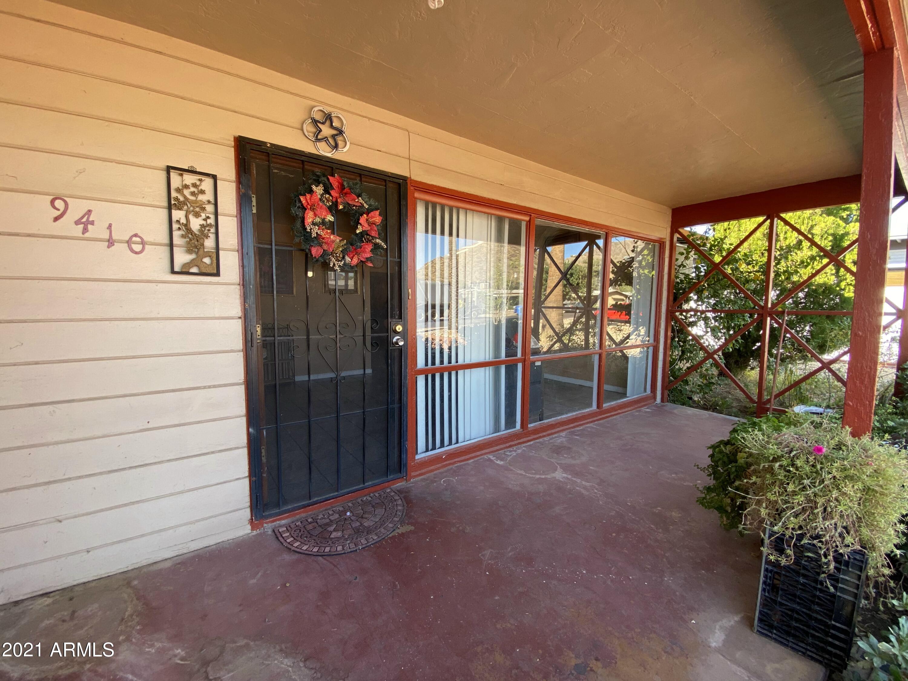 9410 North 4th Avenue Phoenix, AZ 85021 - Photo 2 of 17 IMG_9555