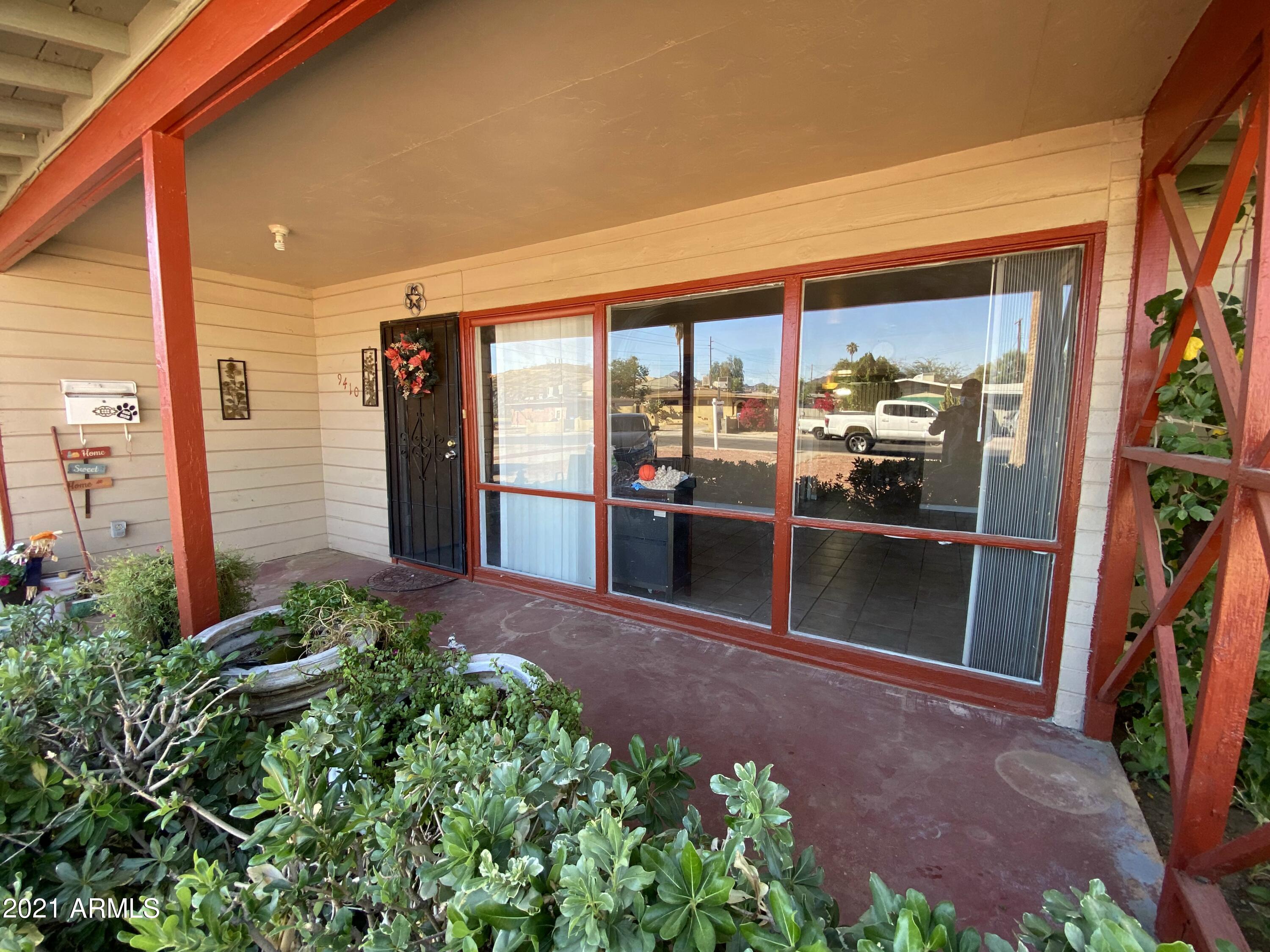 9410 North 4th Avenue Phoenix, AZ 85021 - Photo 3 of 17 IMG_9556