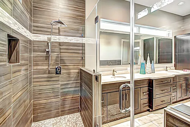 $2,500 | 4861 Benning Drive, Houston, TX 77035