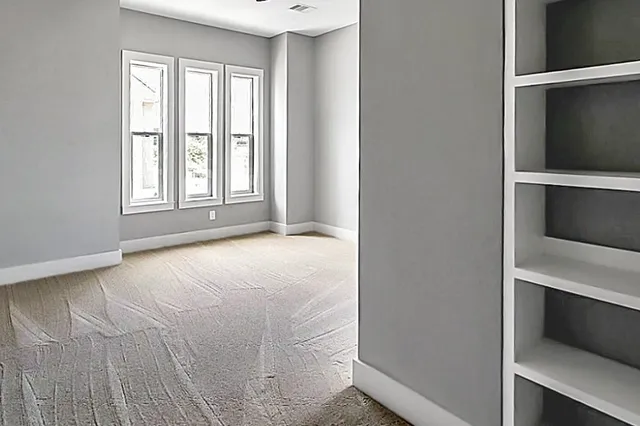 $2,500 | 4861 Benning Drive, Houston, TX 77035