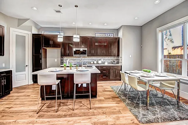 $2,500 | 4861 Benning Drive, Houston, TX 77035