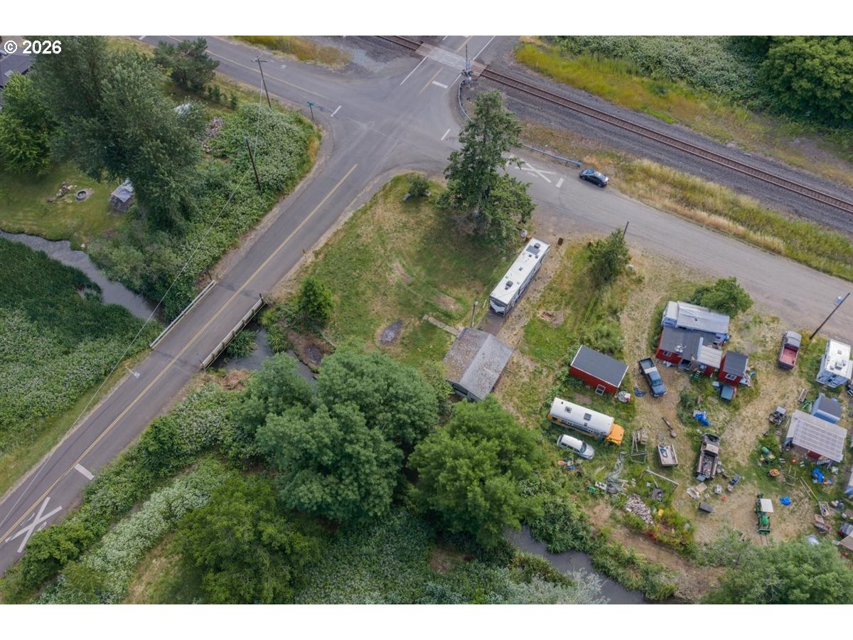 14237 Duckflat Road Southeast Turner, OR 97392 - Photo 5 of 28