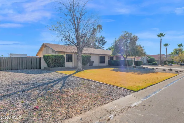 $825,000 | 17837 North 75th Drive, Glendale, AZ 85308