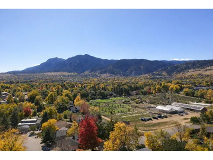 $3,575,000 | 1760 Hawthorn Place, Boulder, CO 80304