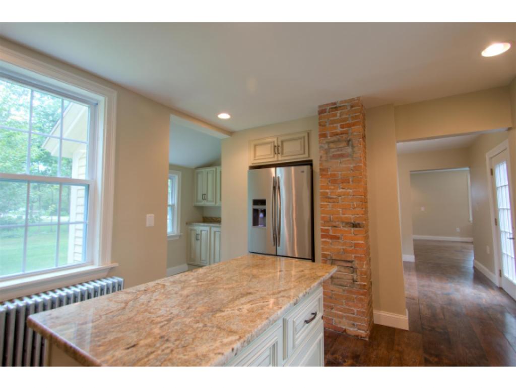 172 Mill Road Hampton, NH 03842 - Photo 5 of 28